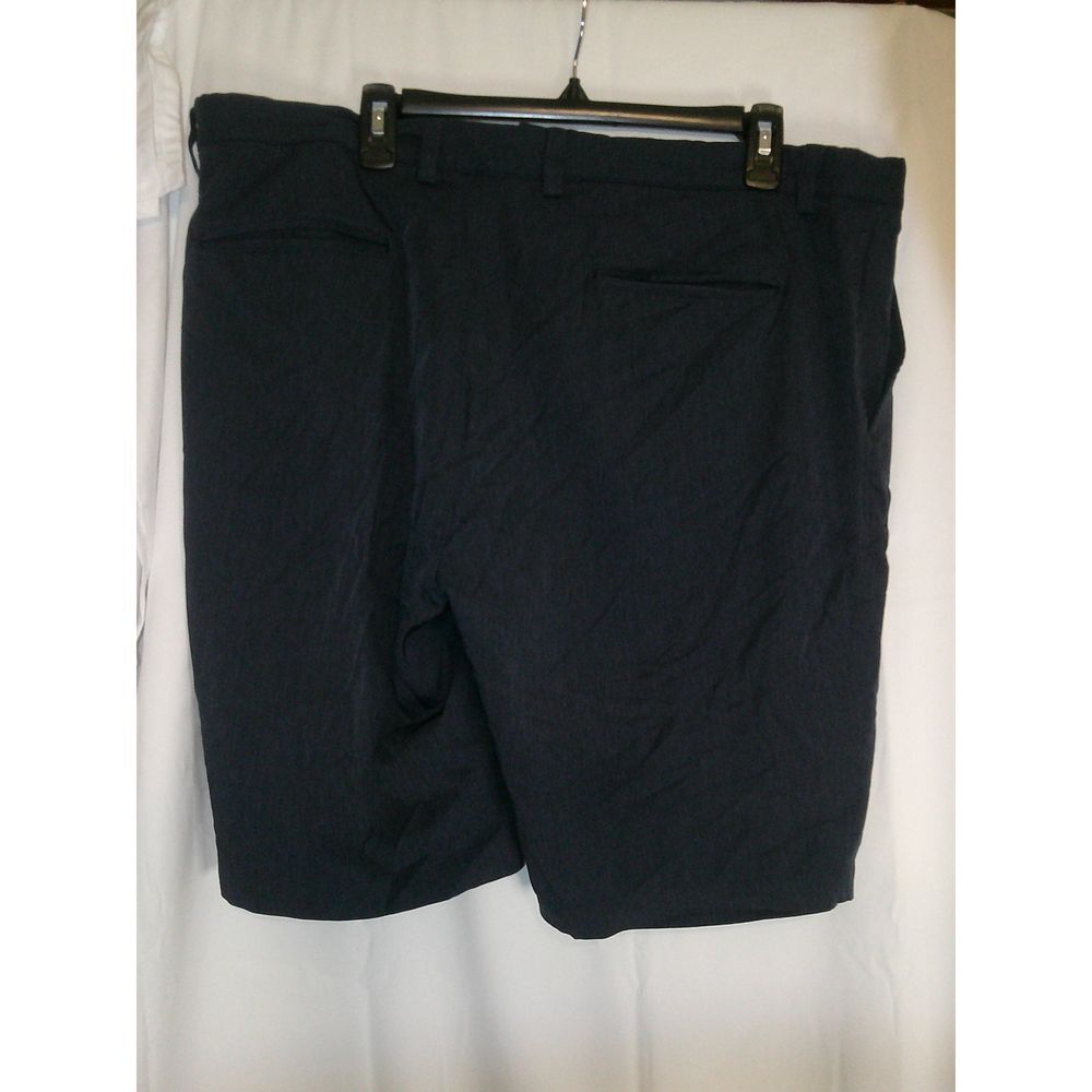 Men's Greg Norman Golf Shorts Blue Casual Shorts Size 38 - Picture 2 of 3